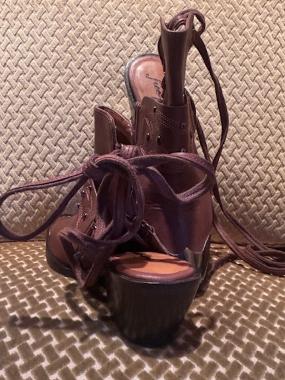 Free People Lush Brown Chocolate Leather Studded Rory Studded Shoe Boots NEW - Picture 7 of 16